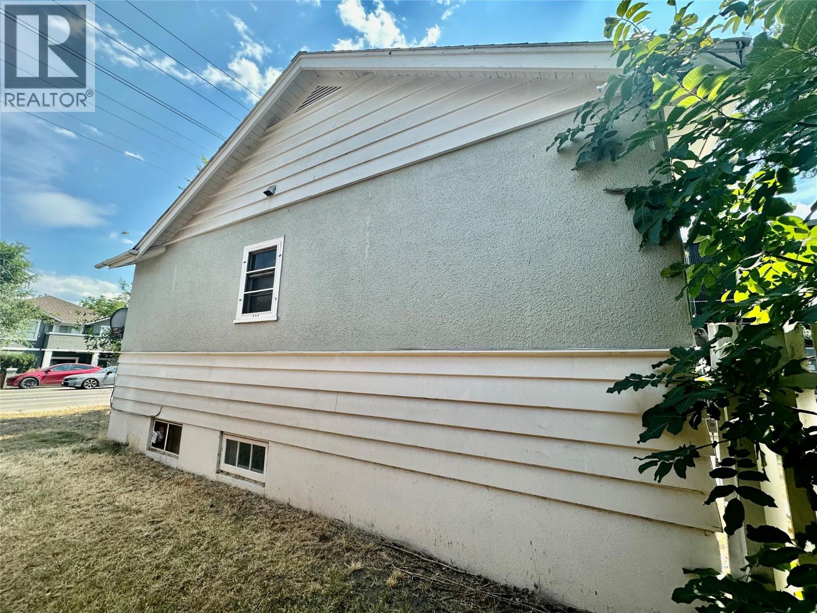 2038 Richter Street, Kelowna, British Columbia  V1Y 2N5 - Photo 7 - 10394176