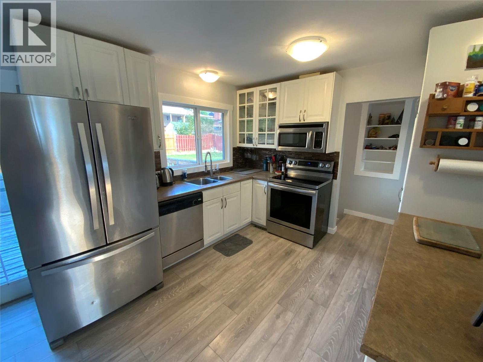 1134 Woodlands Drive, Penticton, British Columbia  V2A 3Z6 - Photo 10 - 10396130