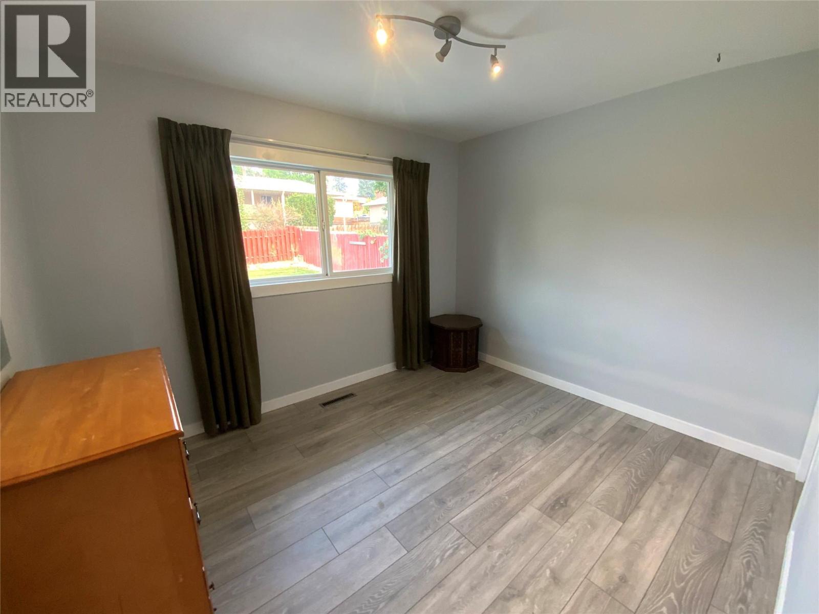 1134 Woodlands Drive, Penticton, British Columbia  V2A 3Z6 - Photo 13 - 10396130