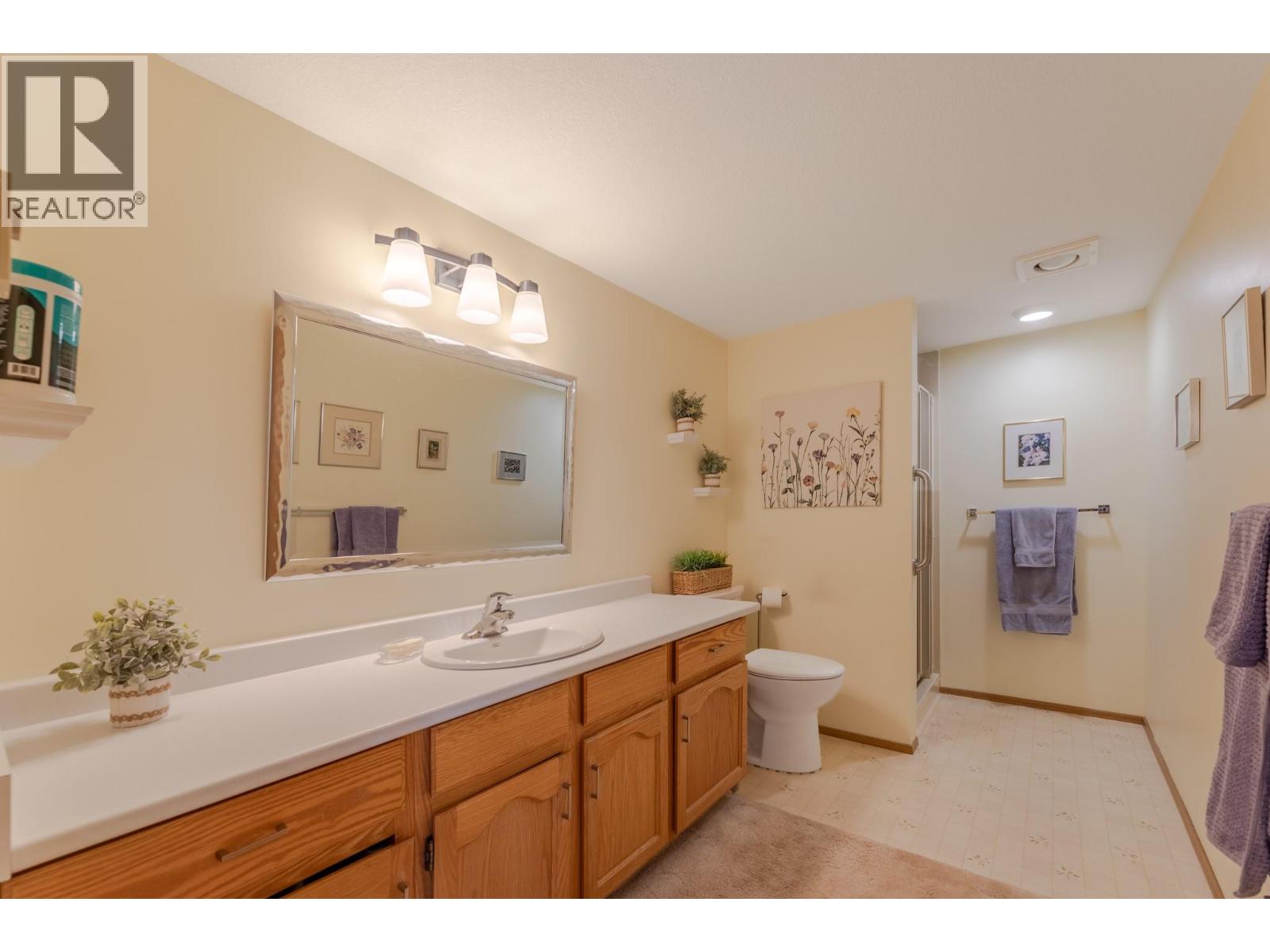 272 Green Avenue W Unit# 210, Penticton, British Columbia  V2A 3T2 - Photo 8 - 10396069