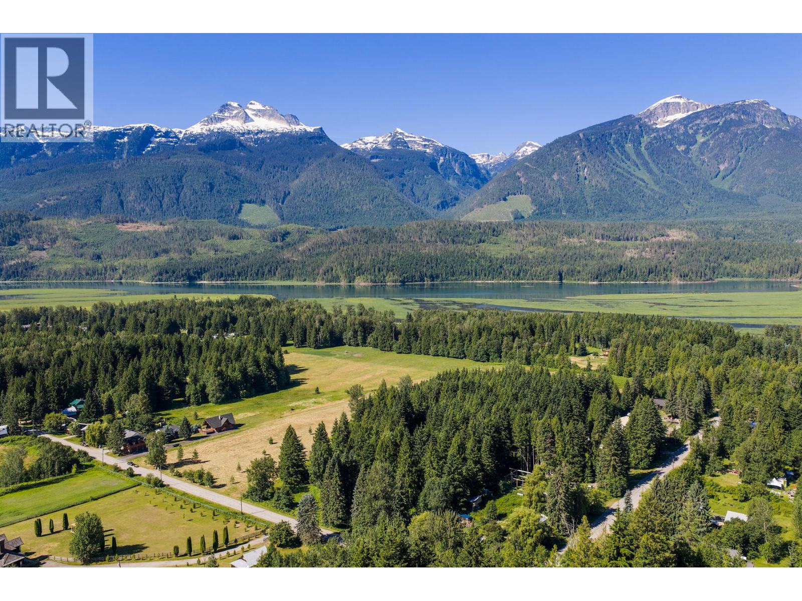 3309 Catherwood Road, Revelstoke, British Columbia  V0E 2S1 - Photo 17 - 10394067