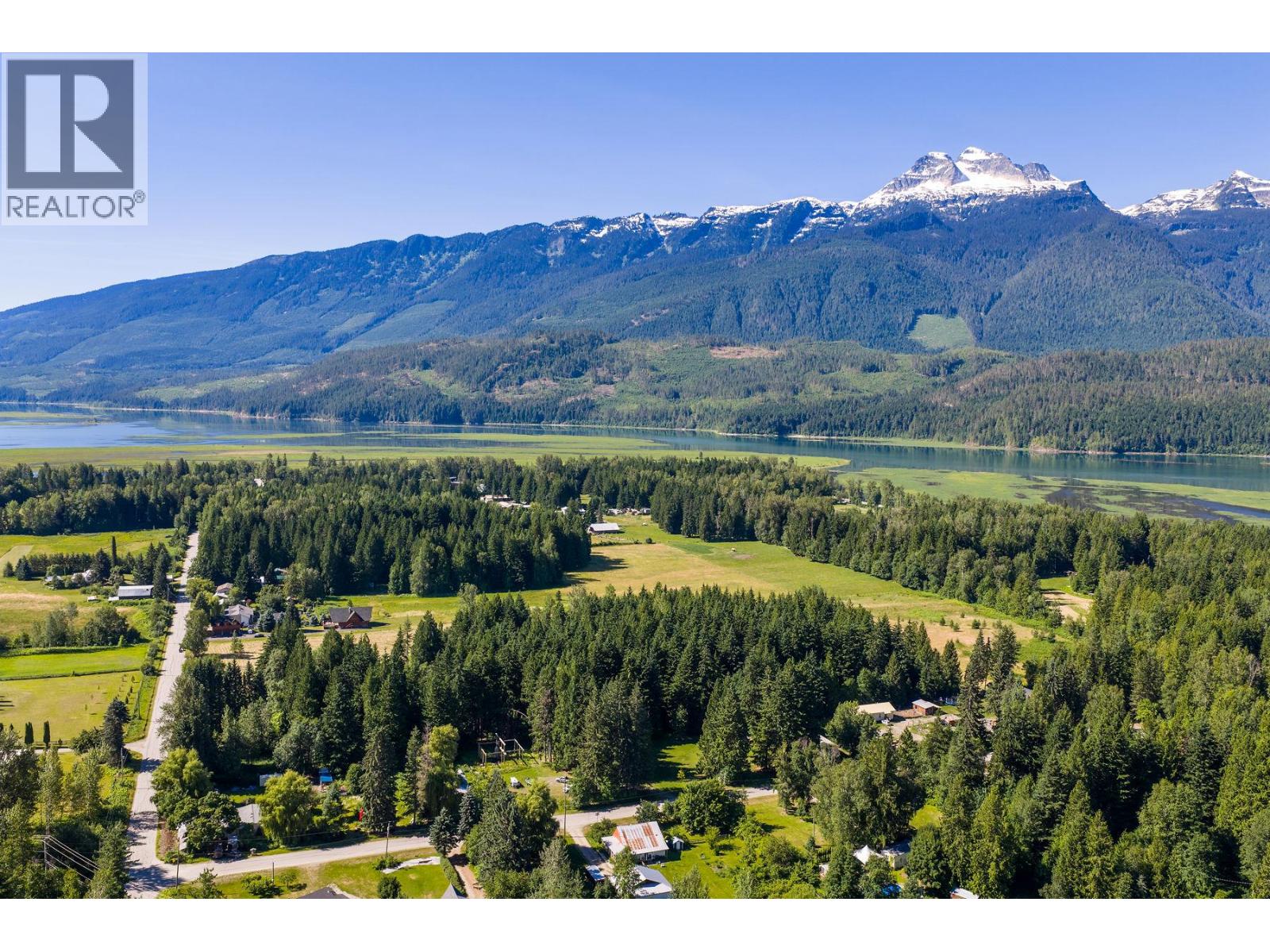 3309 Catherwood Road, Revelstoke, British Columbia  V0E 2S1 - Photo 20 - 10394067