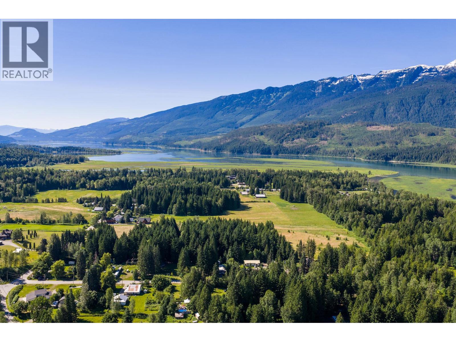 3309 Catherwood Road, Revelstoke, British Columbia  V0E 2S1 - Photo 21 - 10394067