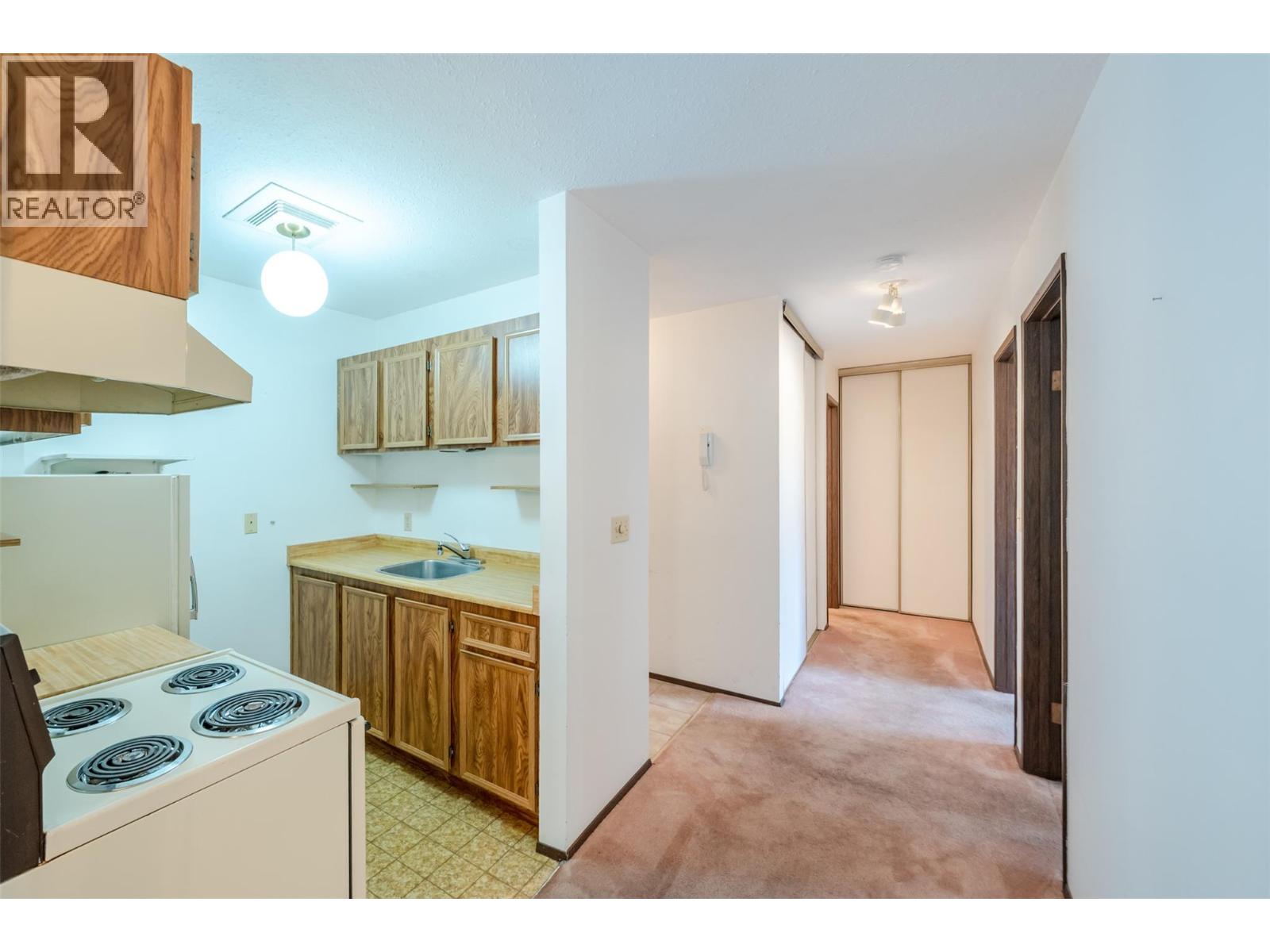 150 Skaha Place Unit# 416, Penticton, British Columbia  V2A 7K1 - Photo 19 - 10396181