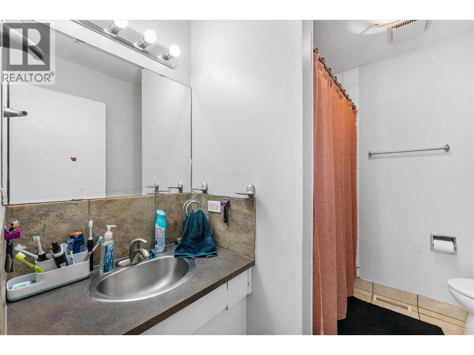 600 - 602 Rutland Road S, Kelowna, British Columbia  V1X 3A3 - Photo 18 - 10396176