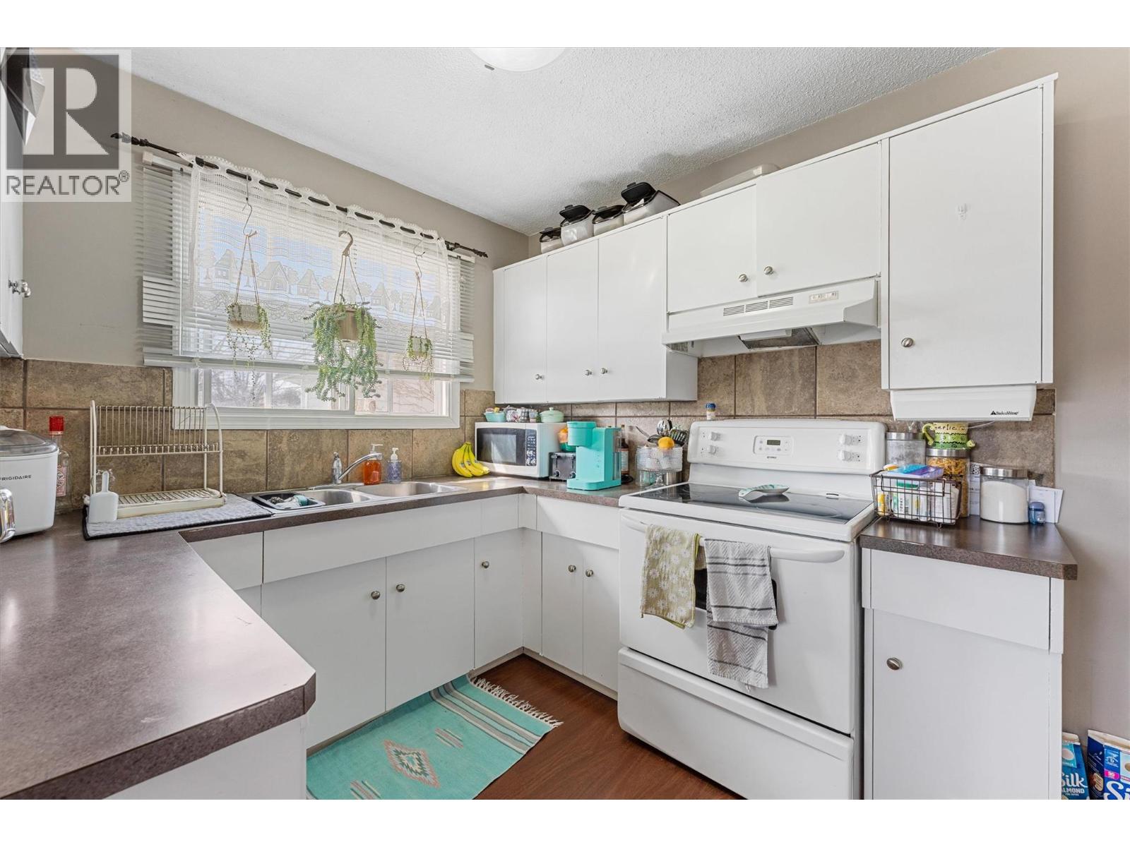 600 - 602 Rutland Road S, Kelowna, British Columbia  V1X 3A3 - Photo 29 - 10396176