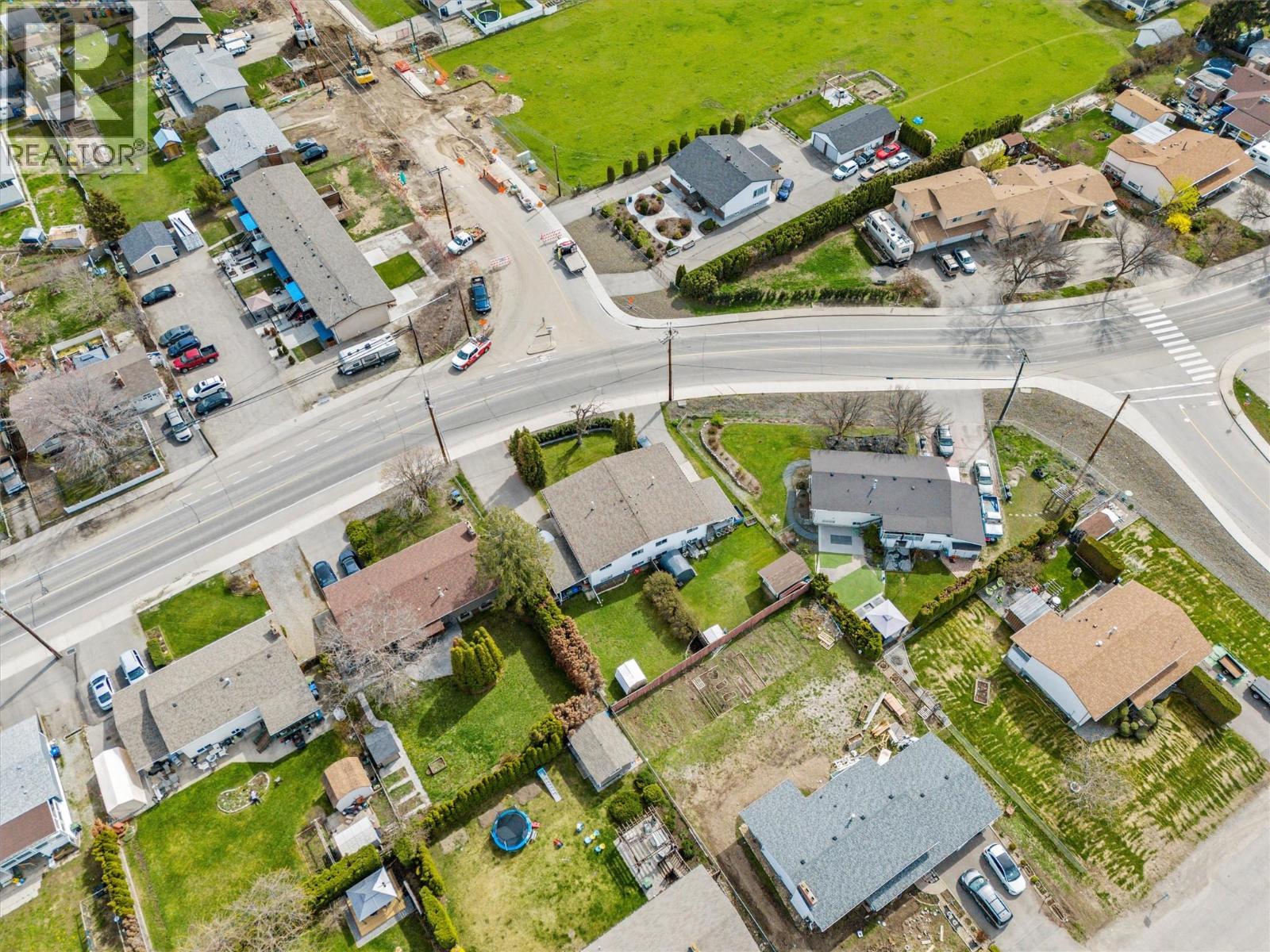 600 - 602 Rutland Road S, Kelowna, British Columbia  V1X 3A3 - Photo 56 - 10396176