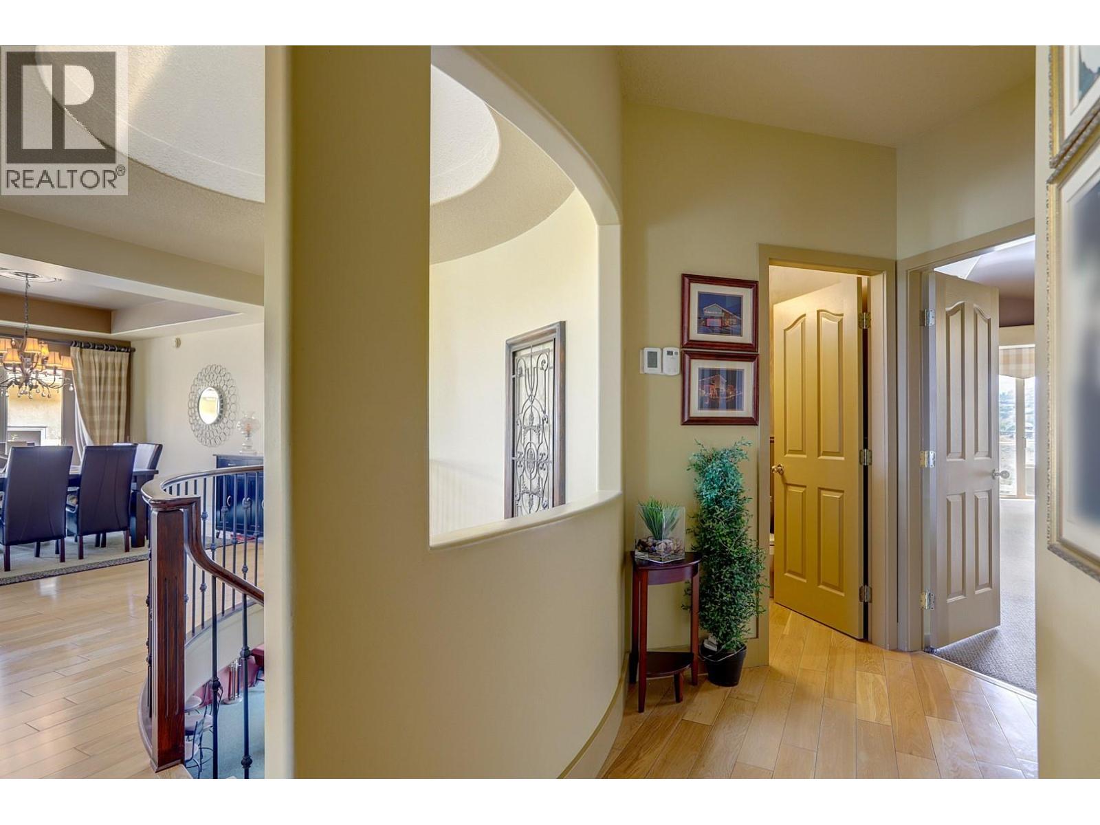 301 Country Estate Place, Vernon, British Columbia  V1B 2W7 - Photo 15 - 10395612