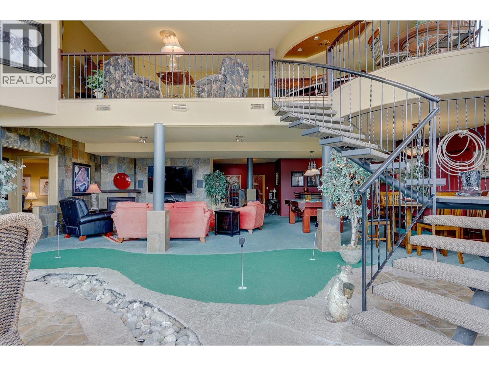 301 Country Estate Place, Vernon, British Columbia  V1B 2W7 - Photo 36 - 10395612