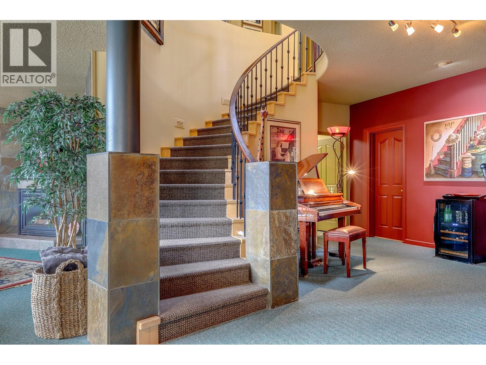 301 Country Estate Place, Vernon, British Columbia  V1B 2W7 - Photo 62 - 10395612