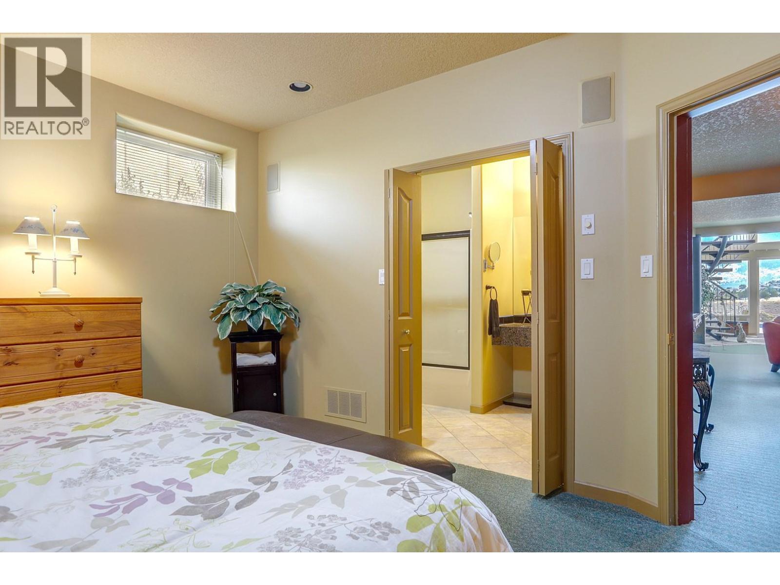 301 Country Estate Place, Vernon, British Columbia  V1B 2W7 - Photo 64 - 10395612