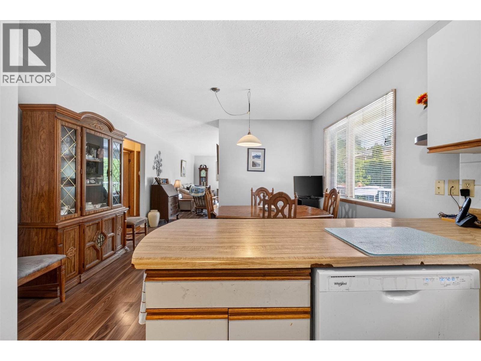341 2 Street Se, Salmon Arm, British Columbia  V1E 4H3 - Photo 16 - 10396120