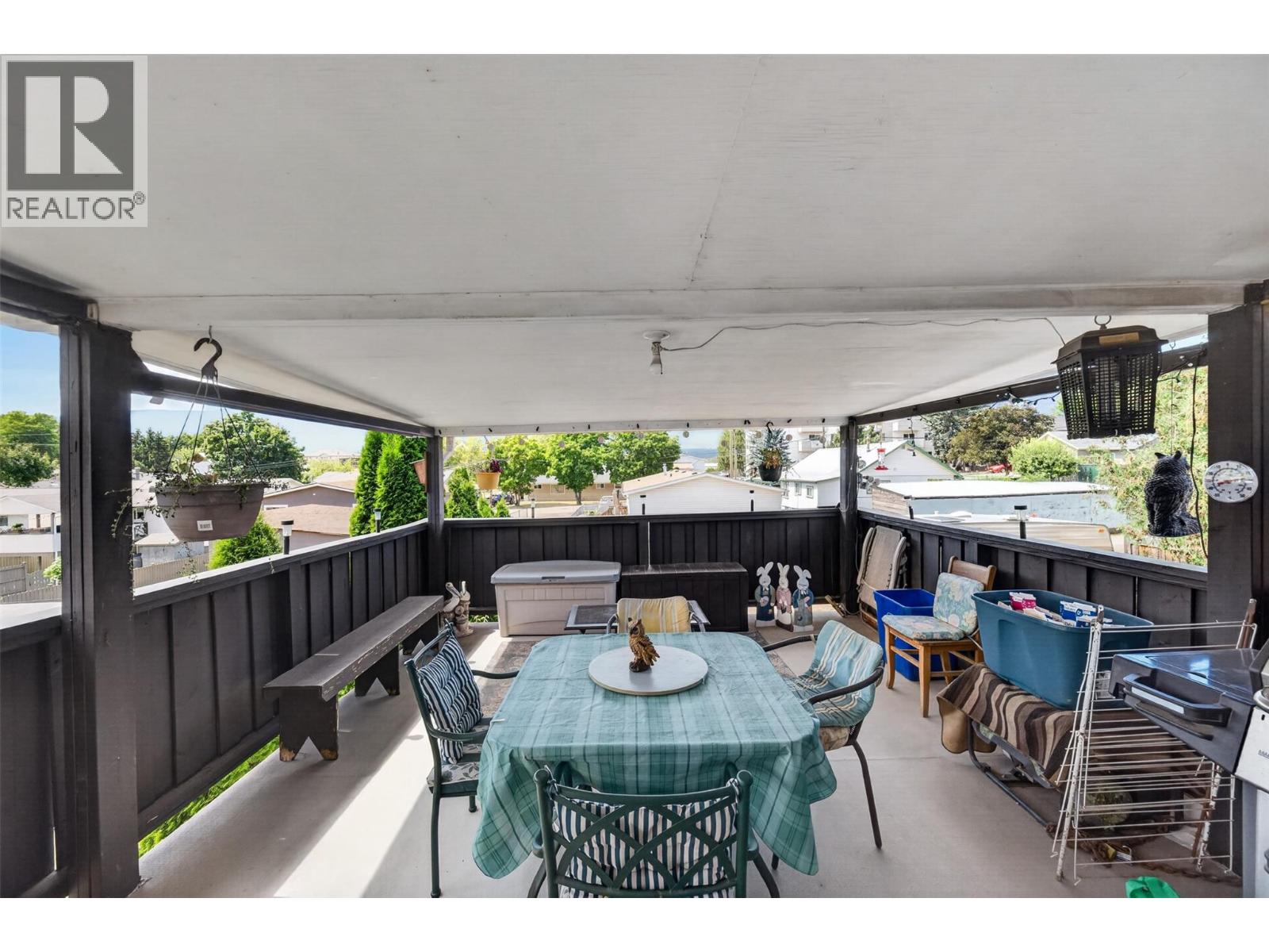 341 2 Street Se, Salmon Arm, British Columbia  V1E 4H3 - Photo 35 - 10396120