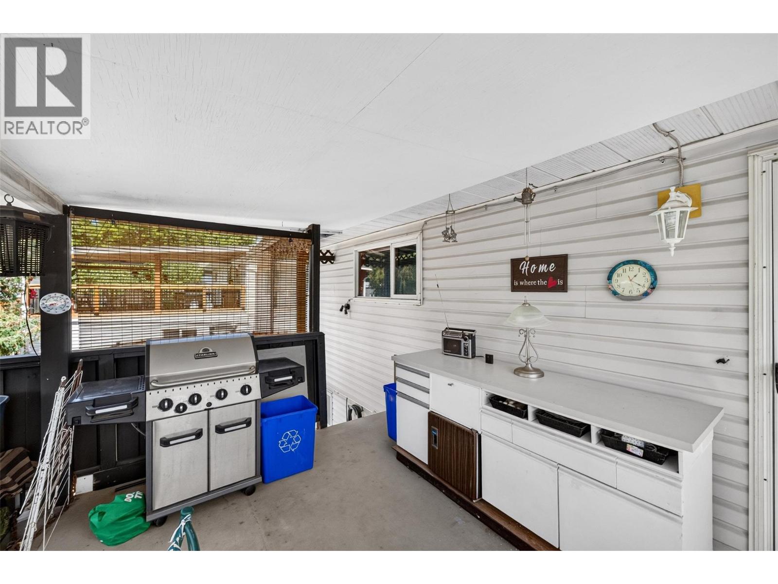 341 2 Street Se, Salmon Arm, British Columbia  V1E 4H3 - Photo 38 - 10396120