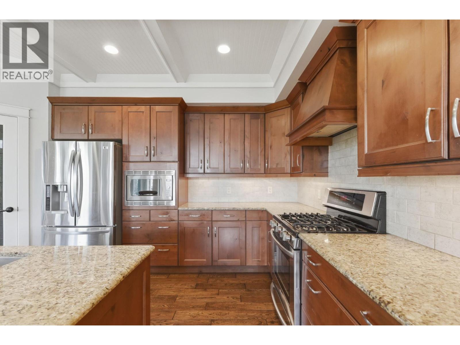 5765 Mountainside Drive, Kelowna, British Columbia  V1W 5H2 - Photo 22 - 10396052