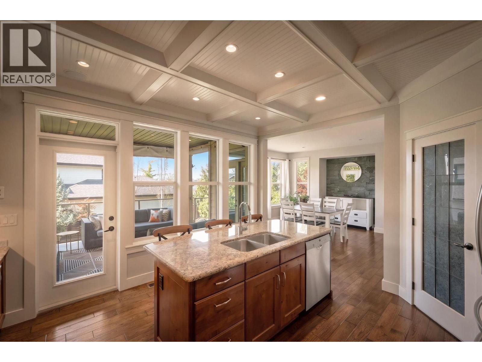 5765 Mountainside Drive, Kelowna, British Columbia  V1W 5H2 - Photo 26 - 10396052