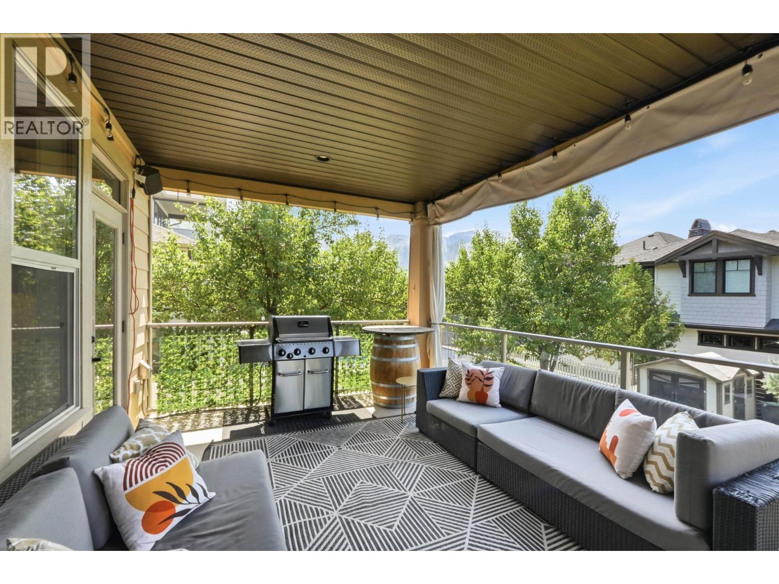 5765 Mountainside Drive, Kelowna, British Columbia  V1W 5H2 - Photo 27 - 10396052