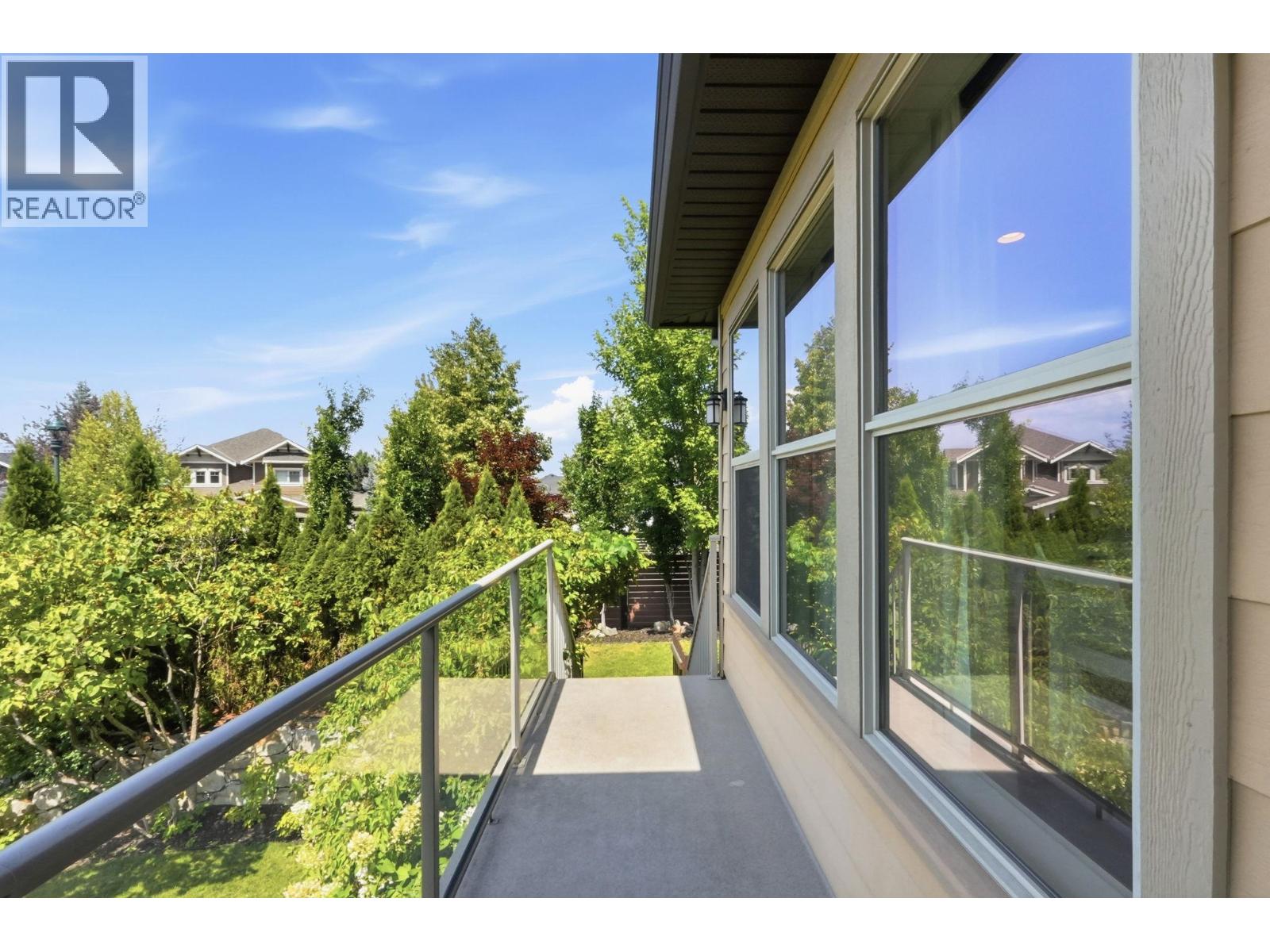 5765 Mountainside Drive, Kelowna, British Columbia  V1W 5H2 - Photo 29 - 10396052