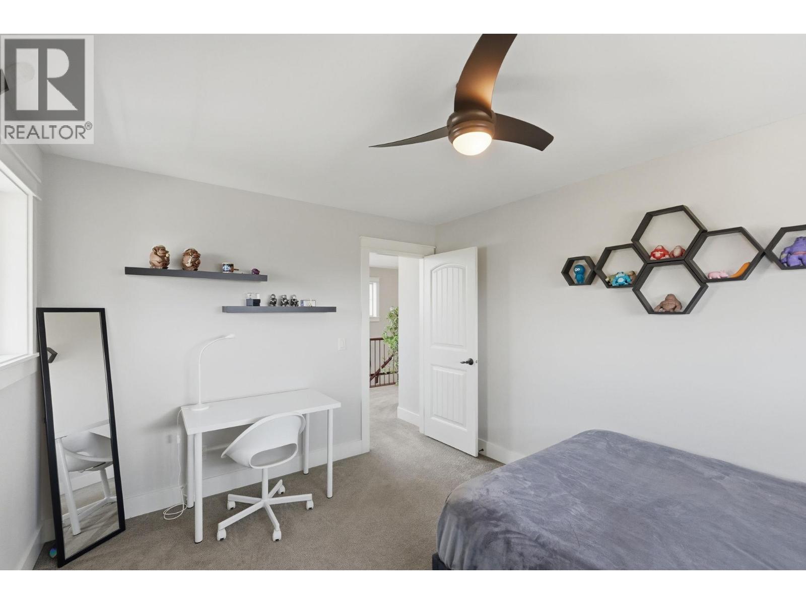 5765 Mountainside Drive, Kelowna, British Columbia  V1W 5H2 - Photo 66 - 10396052