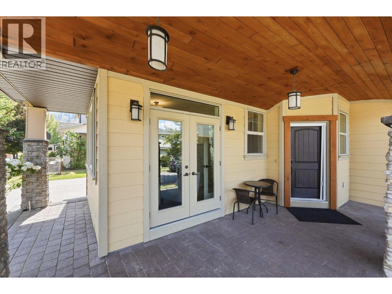 5765 Mountainside Drive, Kelowna, British Columbia  V1W 5H2 - Photo 91 - 10396052