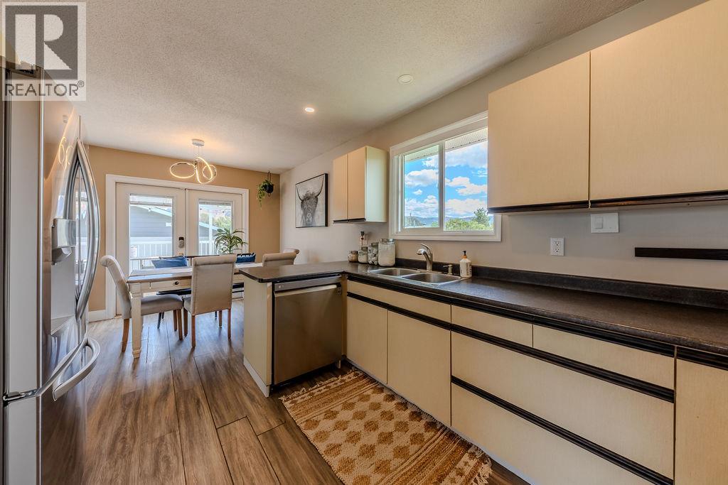667 Cumberland Avenue, Kamloops, British Columbia  V2B 1Z1 - Photo 11 - 10395945