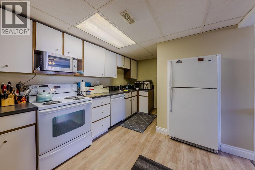 667 Cumberland Avenue, Kamloops, British Columbia  V2B 1Z1 - Photo 19 - 10395945