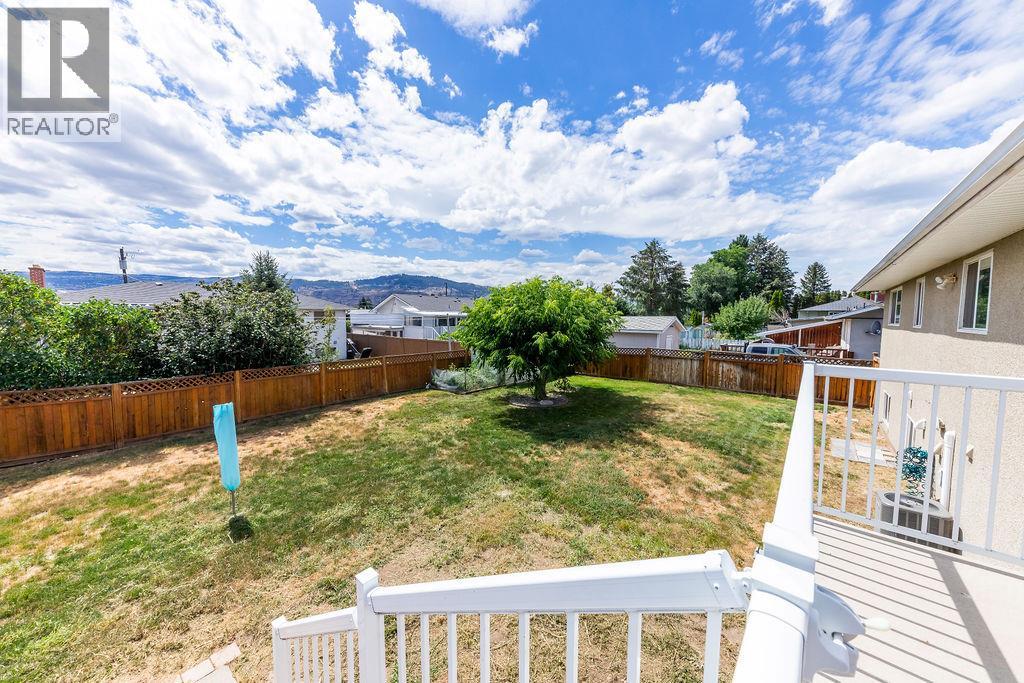 667 Cumberland Avenue, Kamloops, British Columbia  V2B 1Z1 - Photo 28 - 10395945