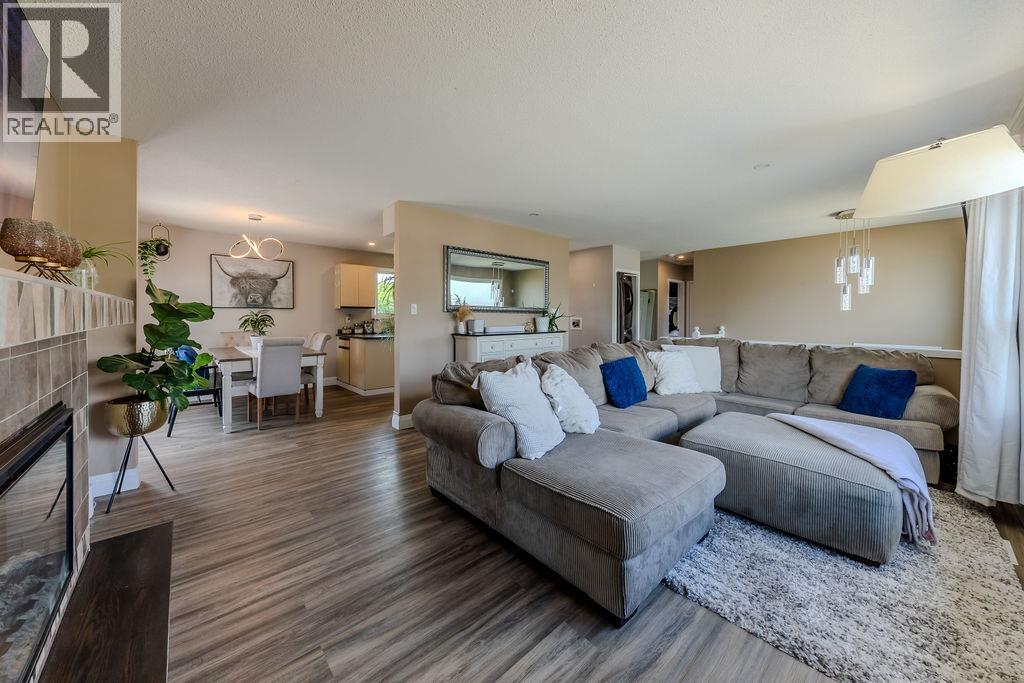 667 Cumberland Avenue, Kamloops, British Columbia  V2B 1Z1 - Photo 6 - 10395945