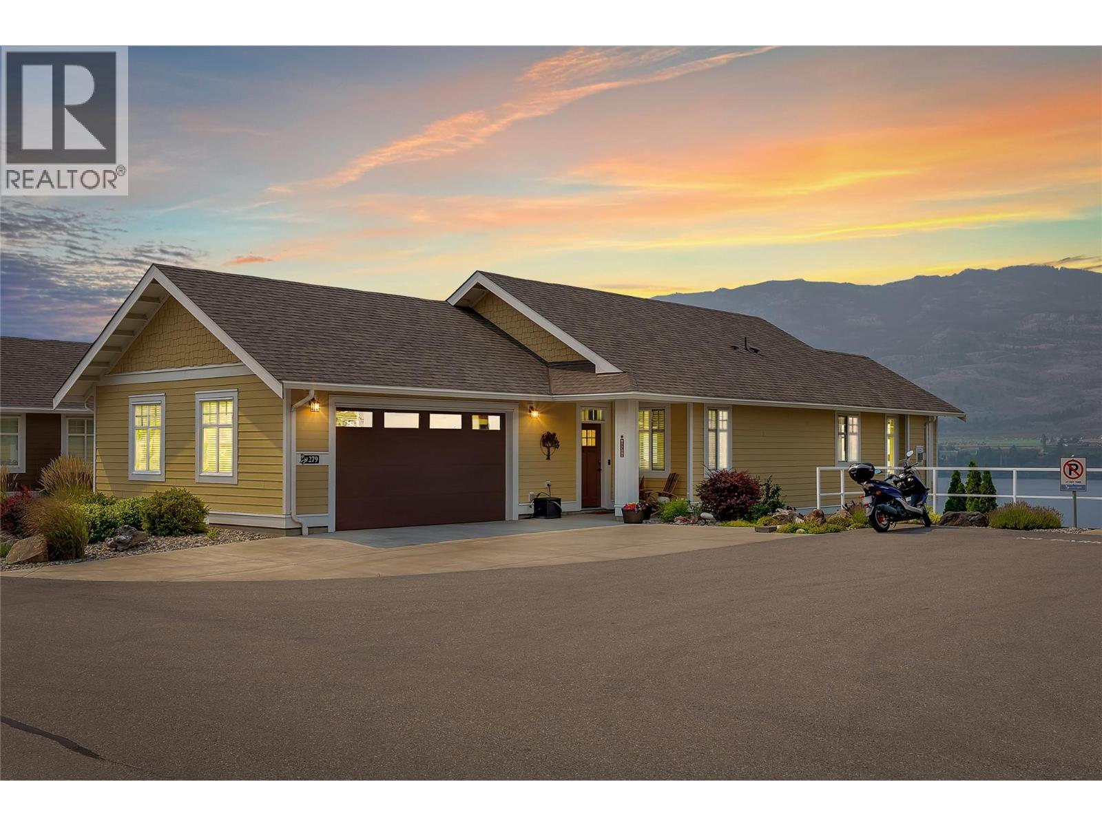2450 Radio Tower Road Unit# 279, Oliver, British Columbia  V0H 1T1 - Photo 1 - 10395608