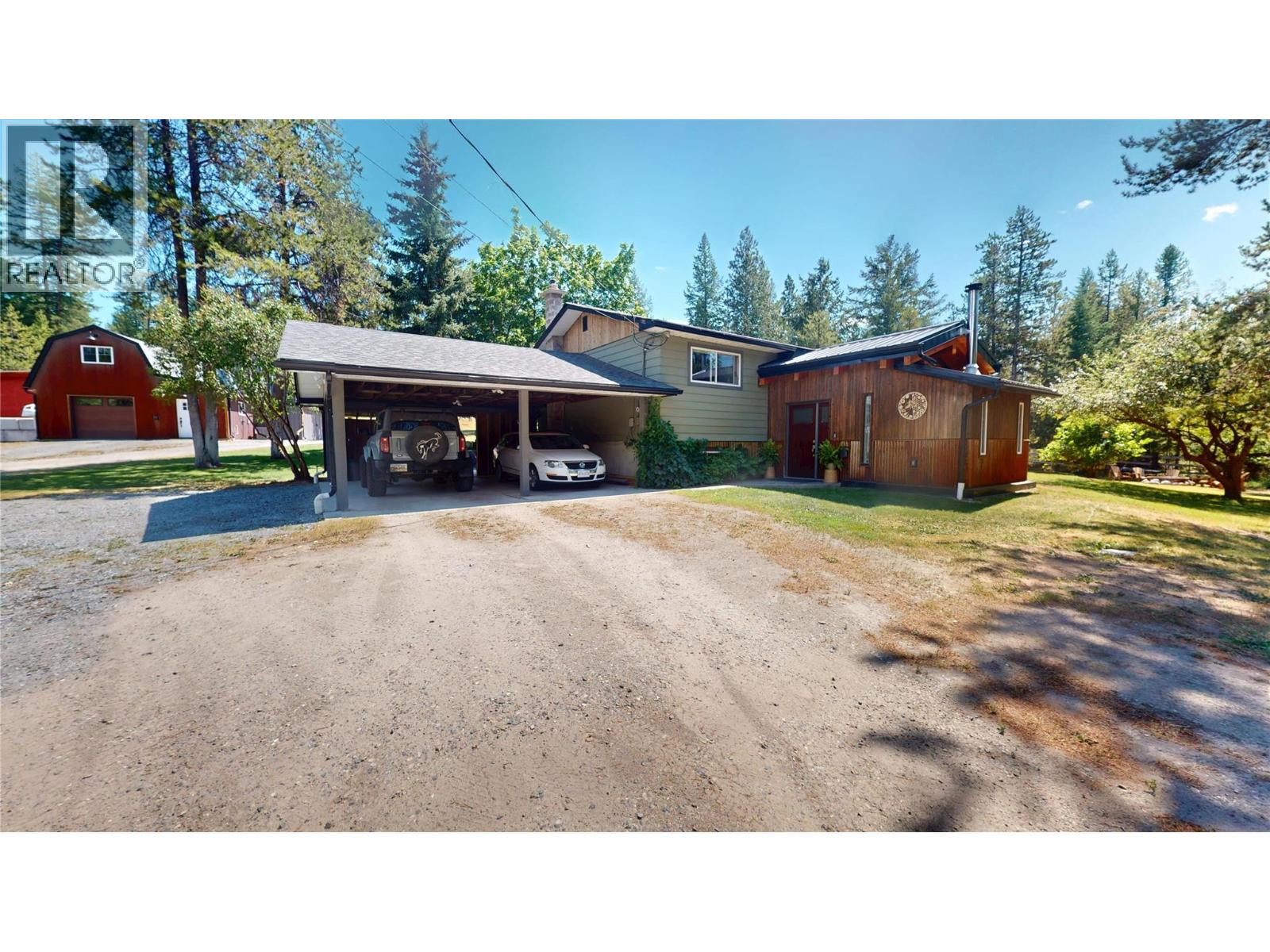 4200 Wilks Road, Cranbrook, British Columbia  V1C 6S9 - Photo 1 - 10396218