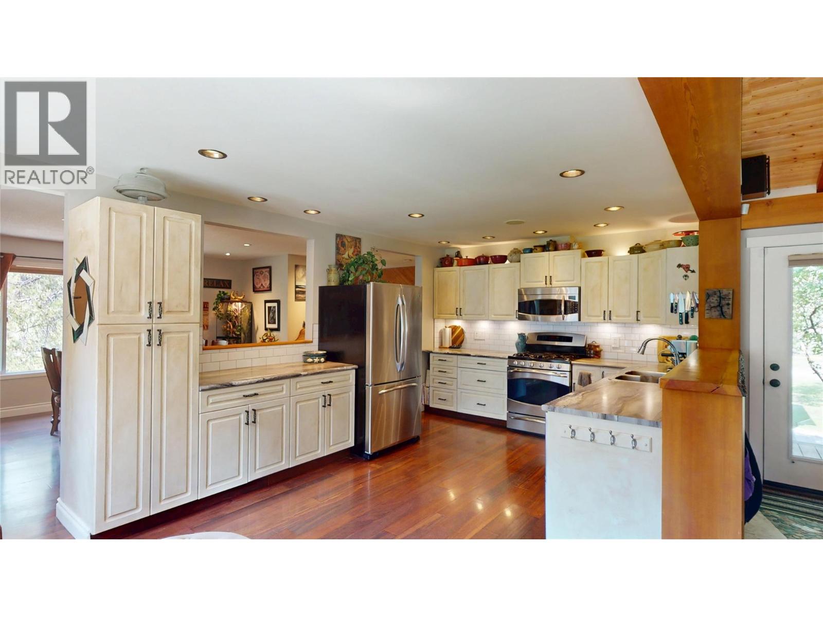 4200 Wilks Road, Cranbrook, British Columbia  V1C 6S9 - Photo 10 - 10396218
