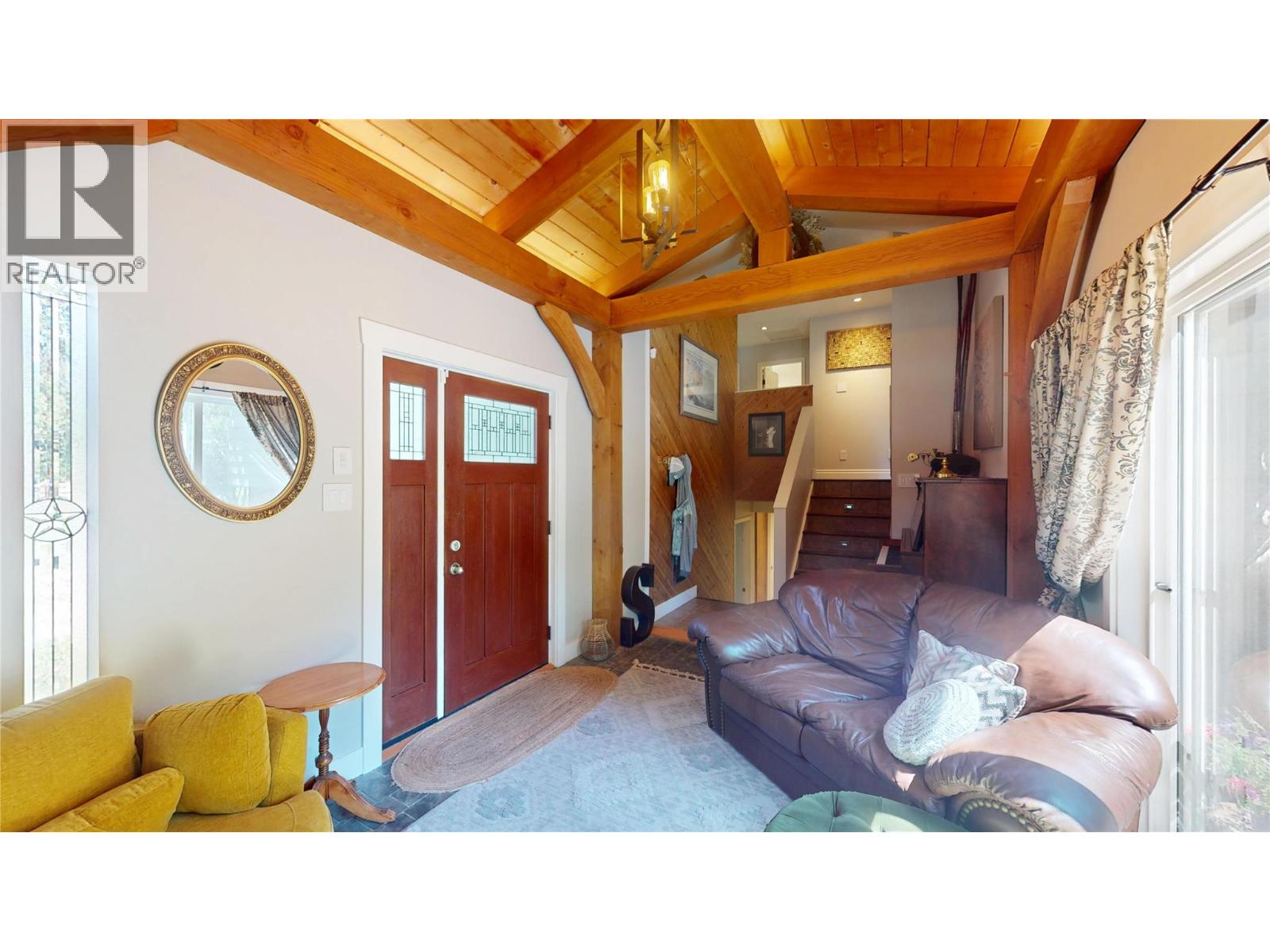 4200 Wilks Road, Cranbrook, British Columbia  V1C 6S9 - Photo 4 - 10396218