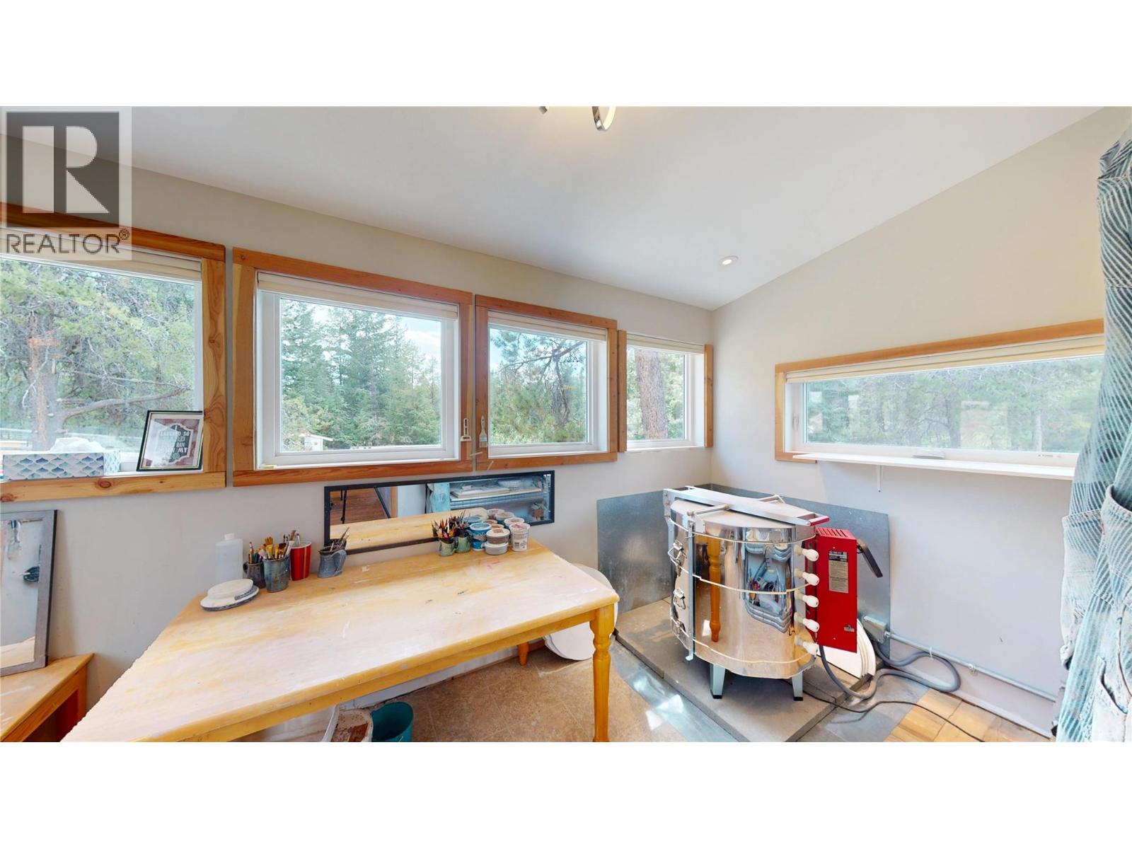 4200 Wilks Road, Cranbrook, British Columbia  V1C 6S9 - Photo 45 - 10396218