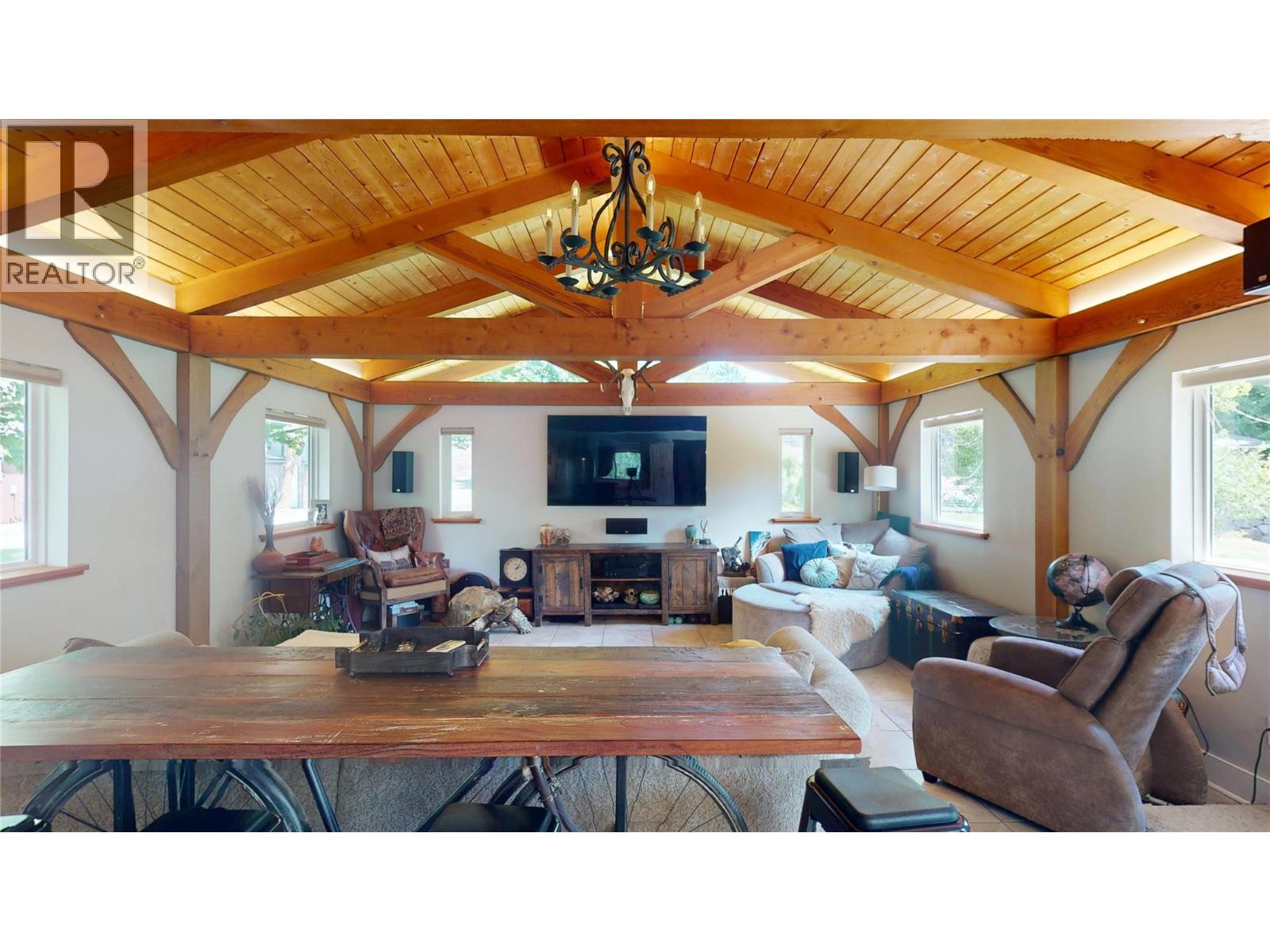 4200 Wilks Road, Cranbrook, British Columbia  V1C 6S9 - Photo 6 - 10396218
