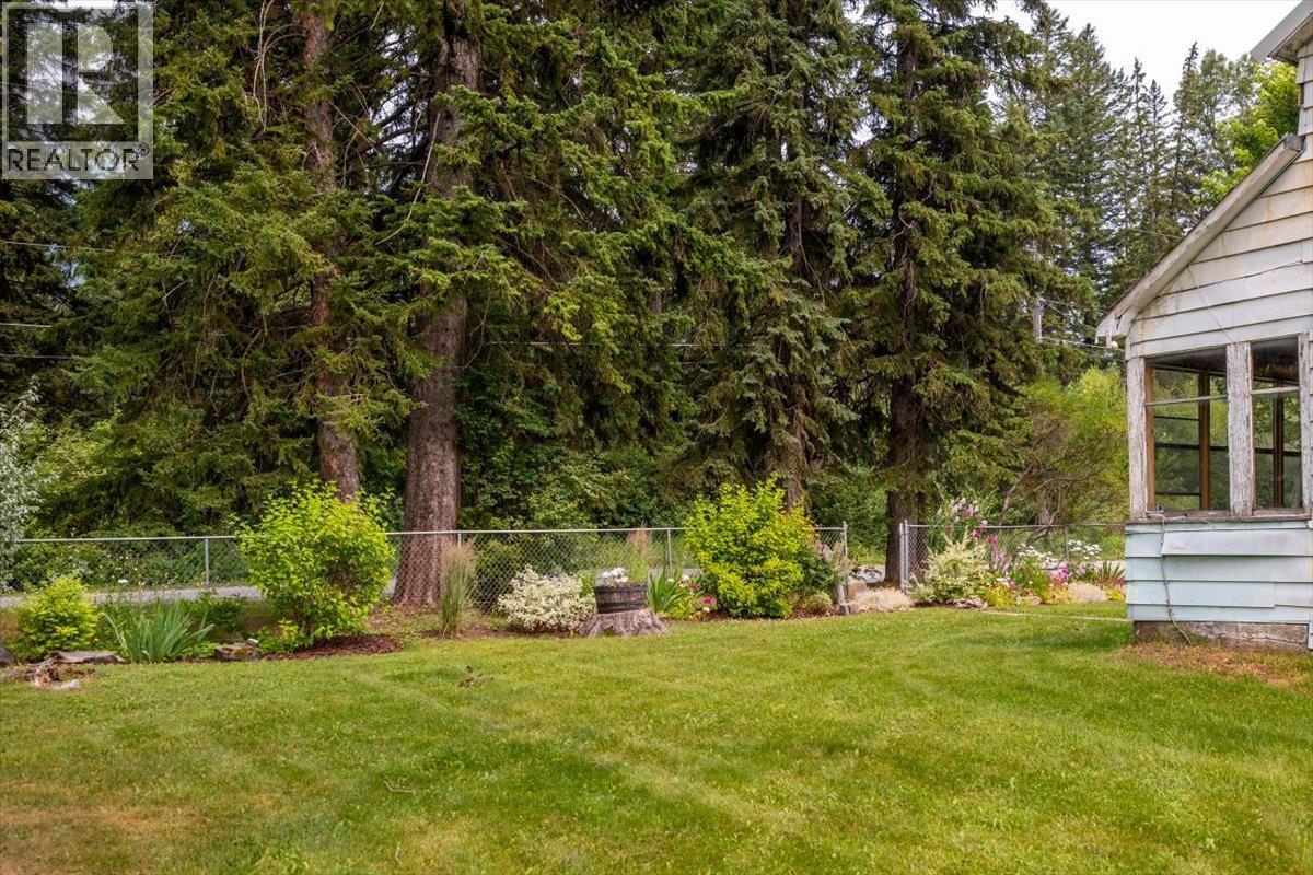 9832 Victoria Street, Fernie, British Columbia  V0B 1M5 - Photo 46 - 10396209