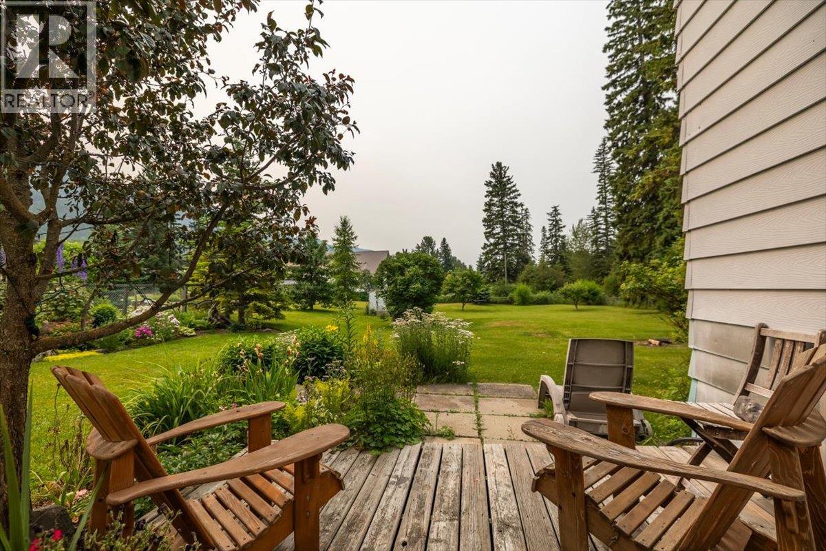 9832 Victoria Street, Fernie, British Columbia  V0B 1M5 - Photo 77 - 10396209