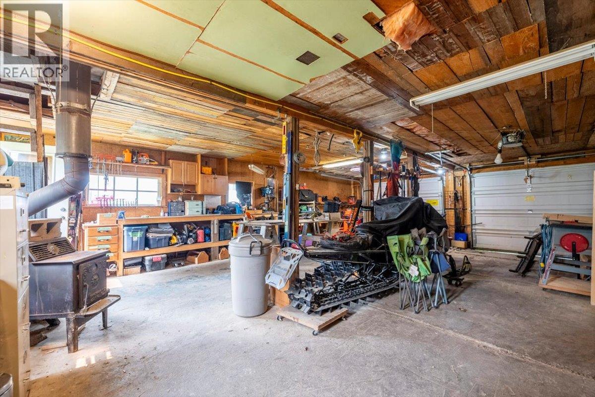 9832 Victoria Street, Fernie, British Columbia  V0B 1M5 - Photo 84 - 10396209