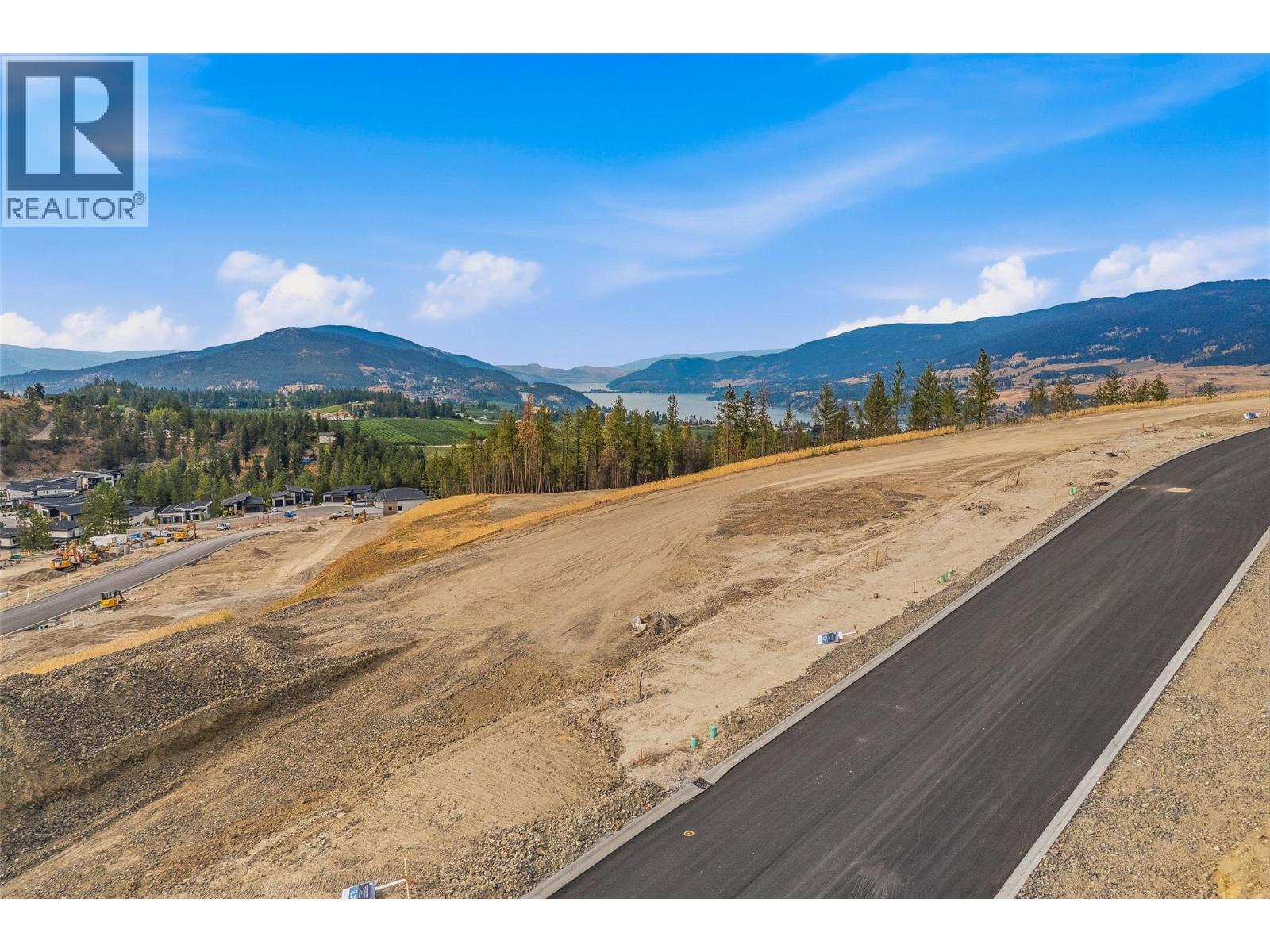 10380 Beacon Hill Drive, Lake Country, British Columbia  V4V 0A9 - Photo 23 - 10395478