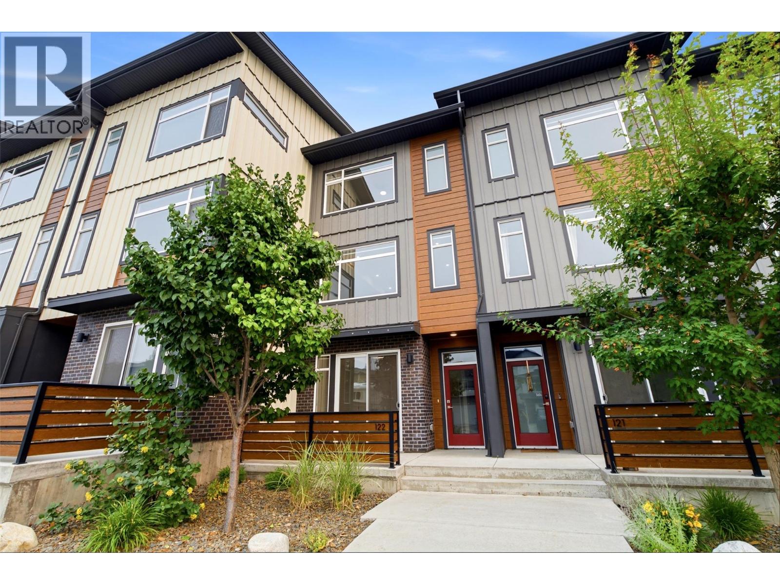 1901 Qu'appelle Boulevard Unit# 122, Kamloops, British Columbia  V2E 0C9 - Photo 2 - 10395902