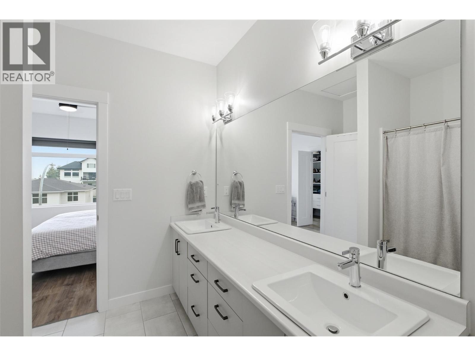 1901 Qu'appelle Boulevard Unit# 122, Kamloops, British Columbia  V2E 0C9 - Photo 43 - 10395902