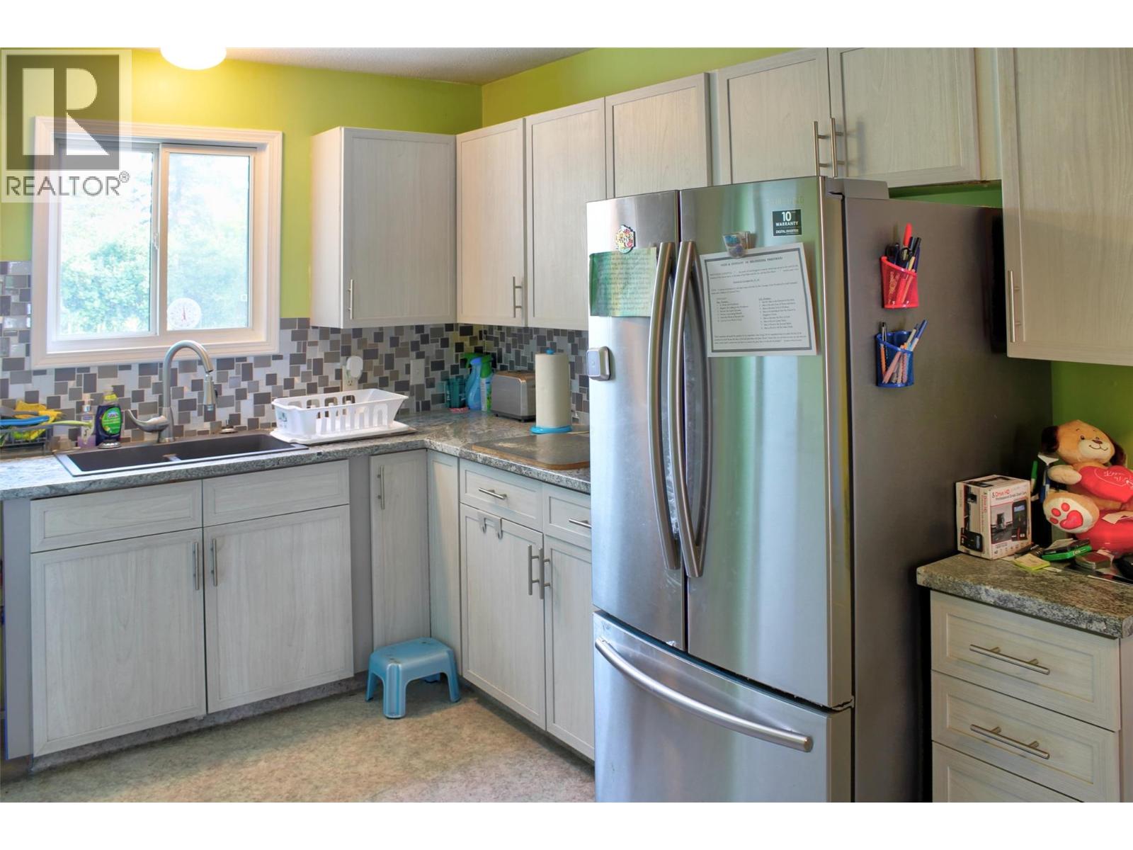 2860 Willowdale Drive, Armstrong, British Columbia  V4Y 0H2 - Photo 4 - 10396195