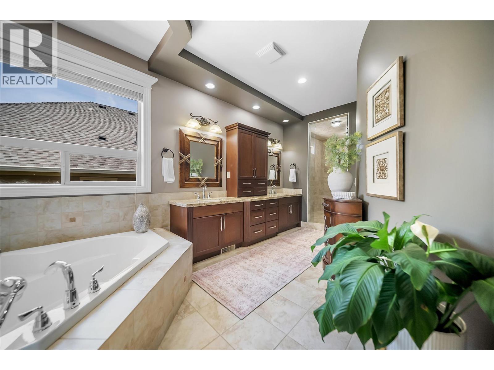 336 Quilchena Drive, Kelowna, British Columbia  V1W 4Y9 - Photo 16 - 10395828