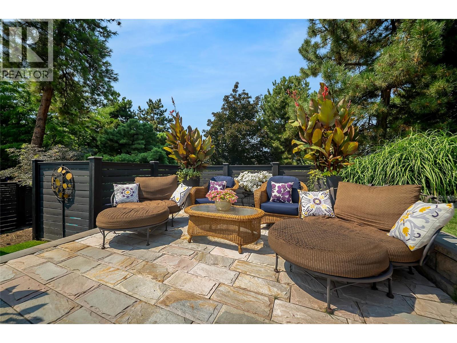 336 Quilchena Drive, Kelowna, British Columbia  V1W 4Y9 - Photo 32 - 10395828