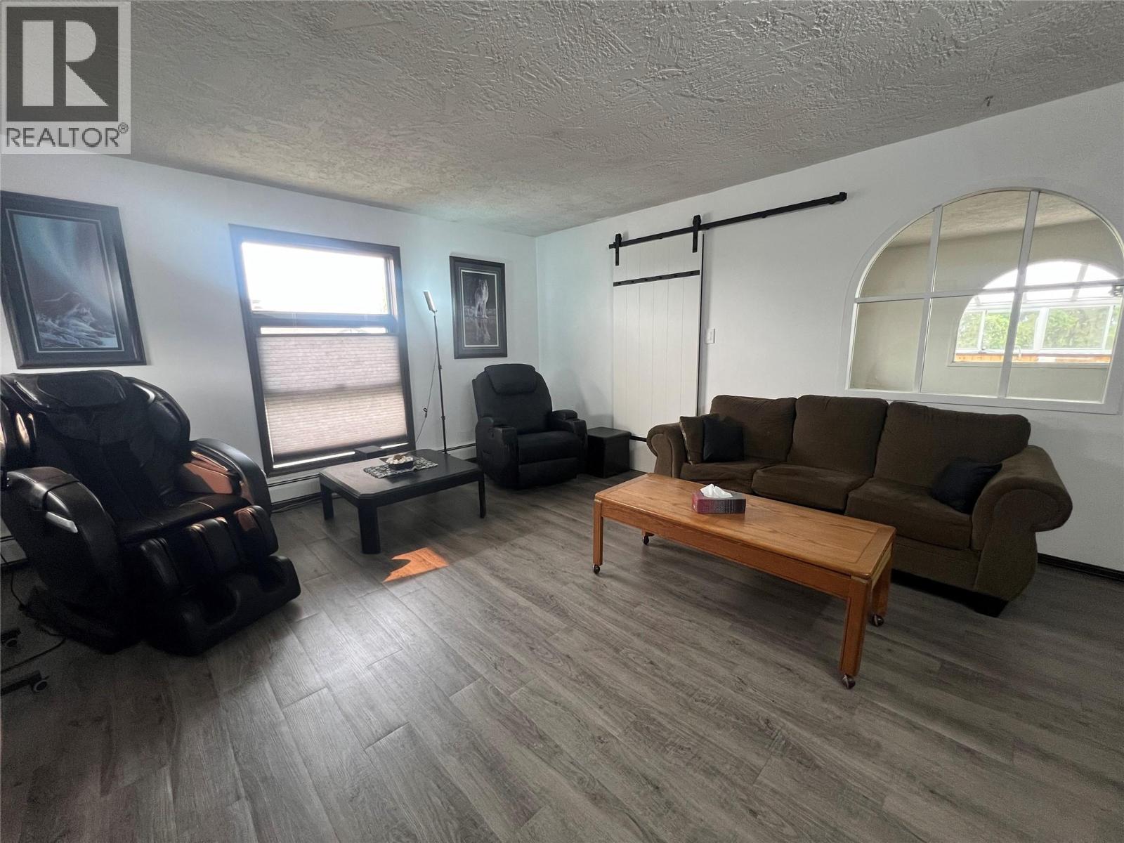 808 96 Avenue, Dawson Creek, British Columbia  V1G 1K7 - Photo 8 - 10396232