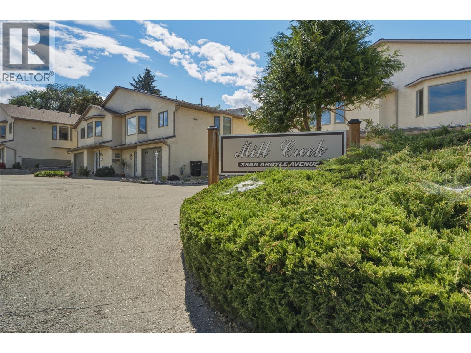 3850 Argyle Avenue Unit# 15, Vernon, British Columbia  V1T 8K9 - Photo 1 - 10396148
