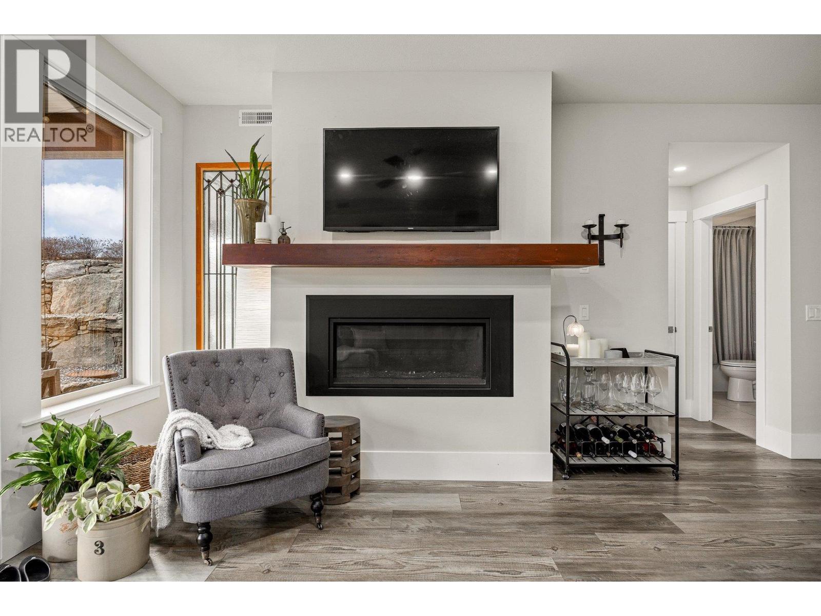 4000 Redstone Crescent Unit# 210, Peachland, British Columbia  V0H 1X5 - Photo 12 - 10396132