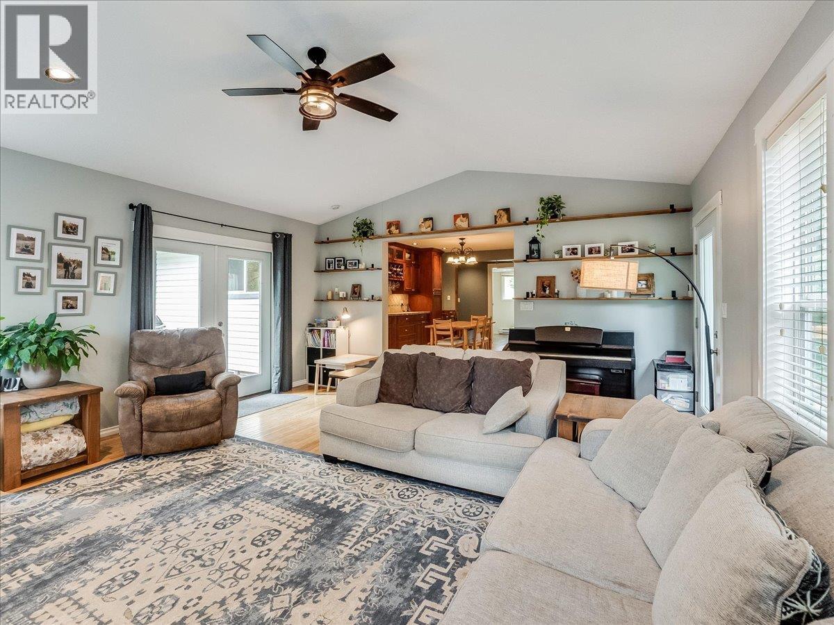 2451 Cunningham Road, Slocan Park, British Columbia  V0G 2E0 - Photo 22 - 10395569