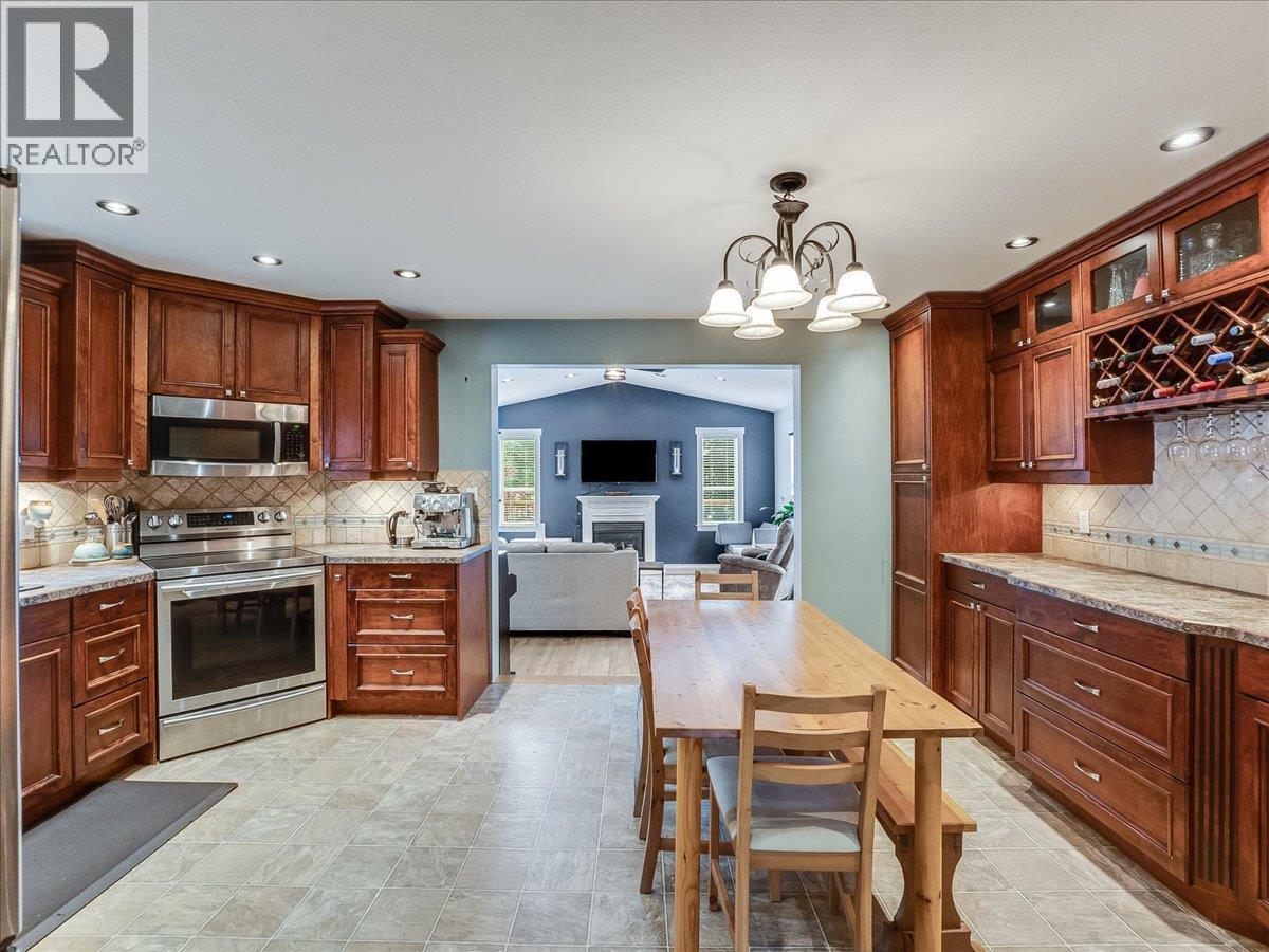 2451 Cunningham Road, Slocan Park, British Columbia  V0G 2E0 - Photo 26 - 10395569