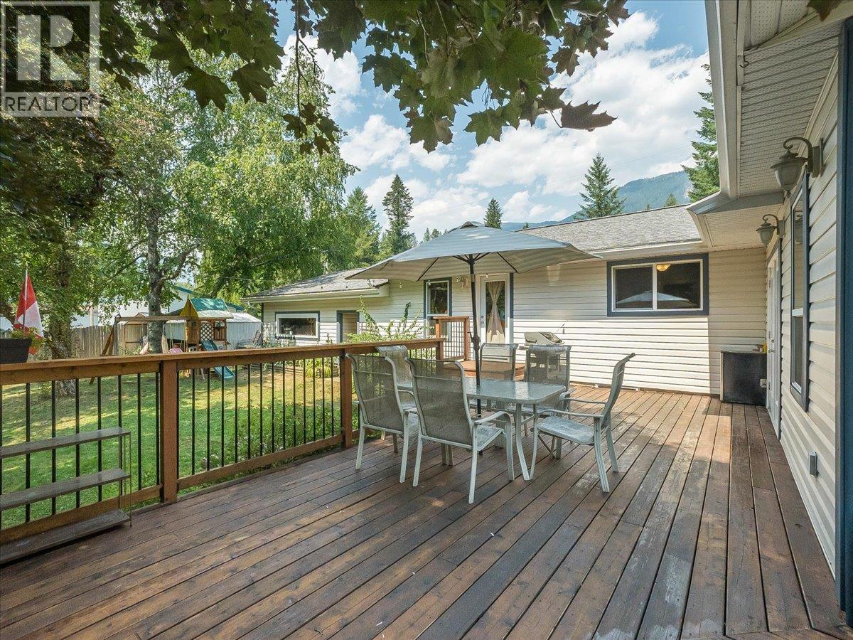 2451 Cunningham Road, Slocan Park, British Columbia  V0G 2E0 - Photo 56 - 10395569