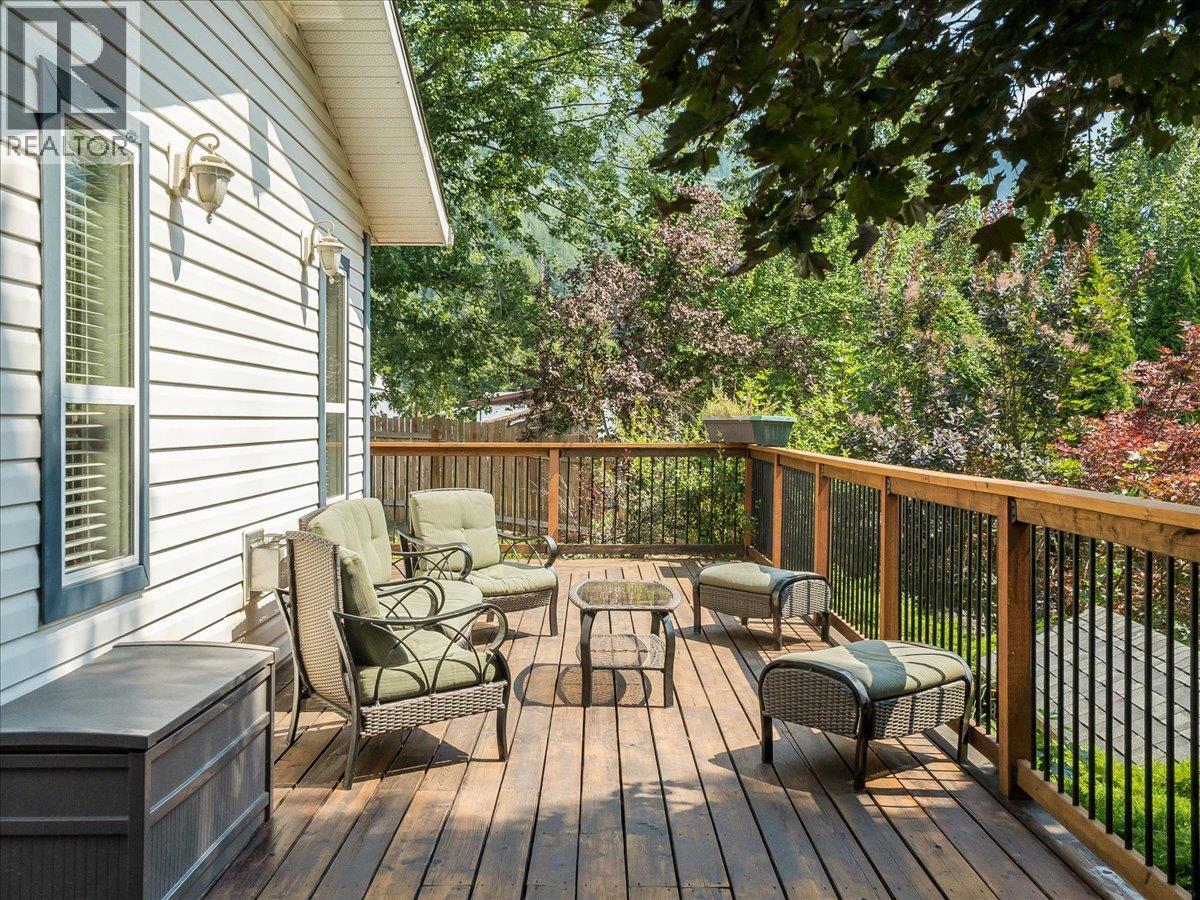 2451 Cunningham Road, Slocan Park, British Columbia  V0G 2E0 - Photo 60 - 10395569